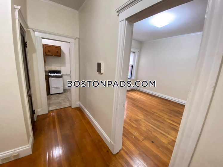 Washington St., Malden