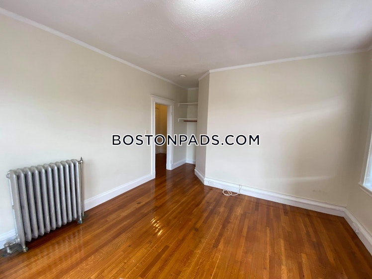 Washington St., Malden