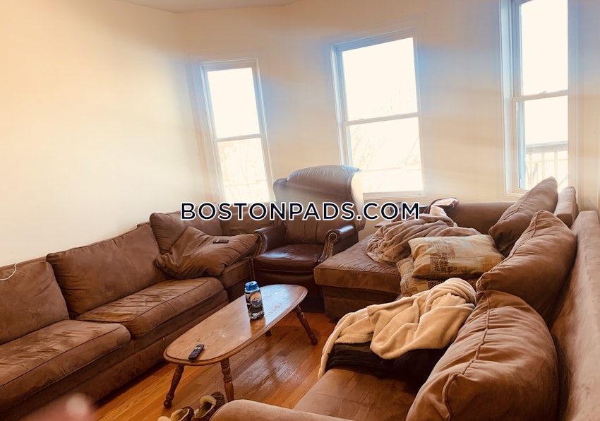 BOSTON - DORCHESTER/SOUTH BOSTON BORDER - 3 Beds, 1 Bath - Image 5