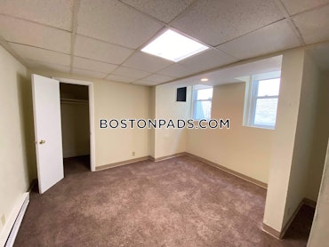 Boston - 3 Beds, 1 Baths