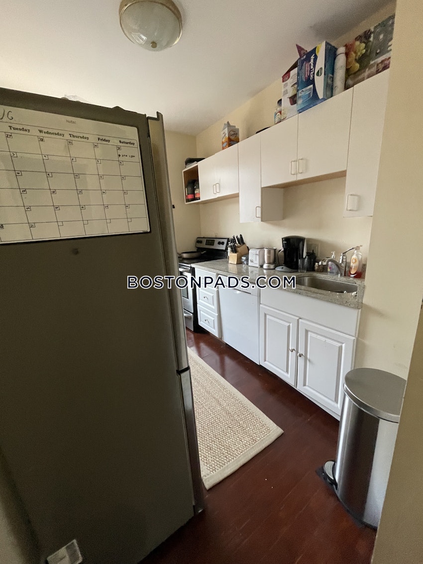 BOSTON - BEACON HILL - 1 Bed, 1 Bath - Image 8