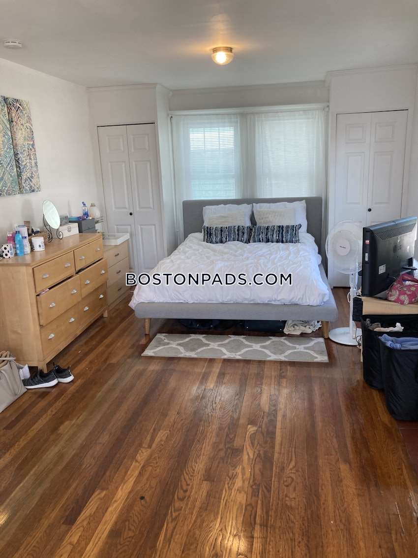 BOSTON - BRIGHTON - BRIGHTON CENTER - 3 Beds, 2 Baths - Image 5