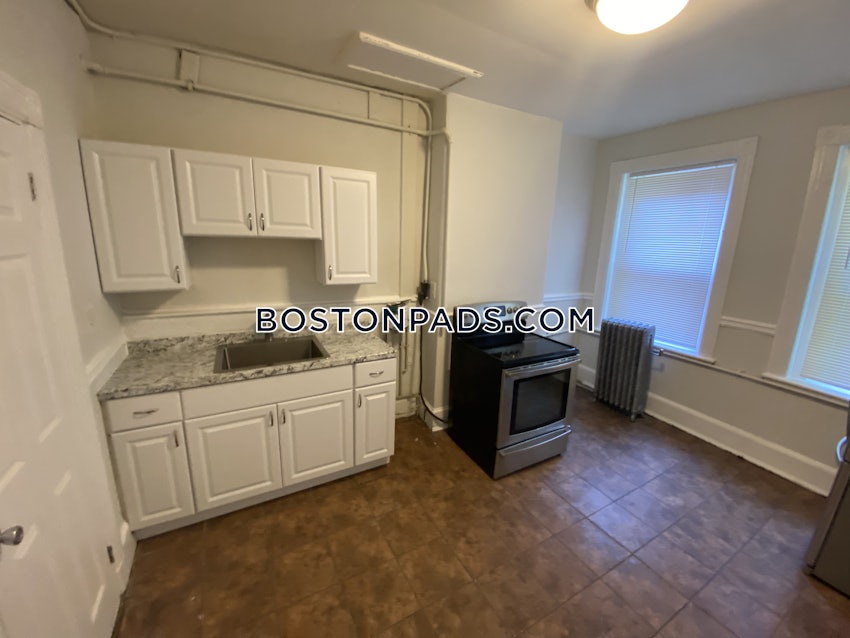 BOSTON - ROXBURY - 3 Beds, 1 Bath - Image 2