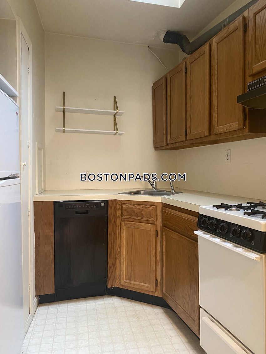 BOSTON - BEACON HILL - Studio , 1 Bath - Image 2