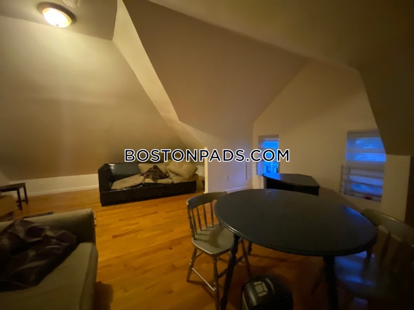 BOSTON - DORCHESTER - BLUE HILL AVENUE - 2 Beds, 1 Bath - Image 1