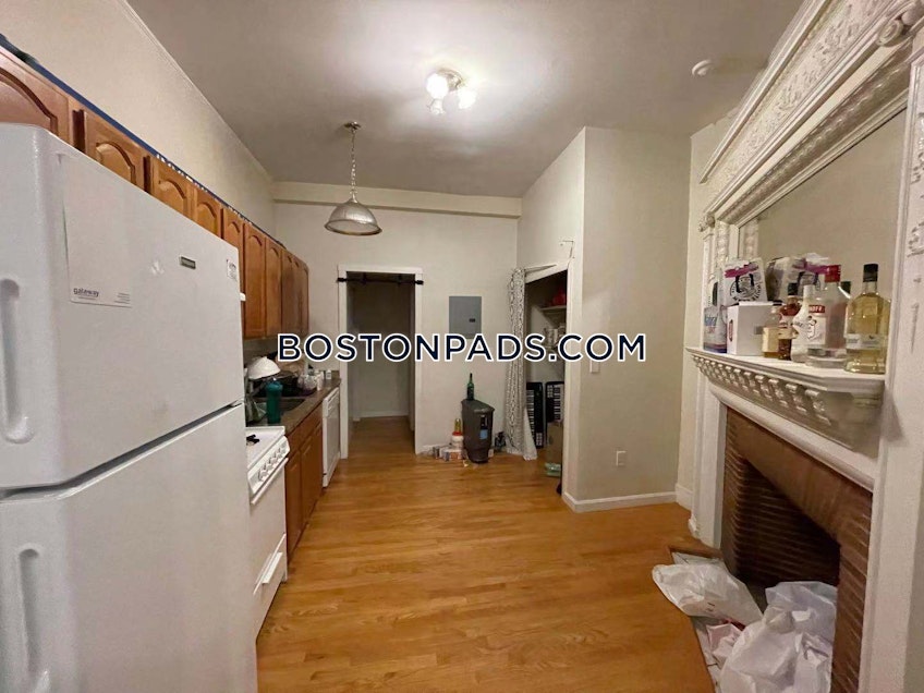 Boston - $3,400+ /month