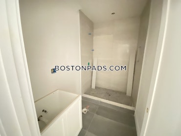 Boston - 4 Beds, 2 Baths