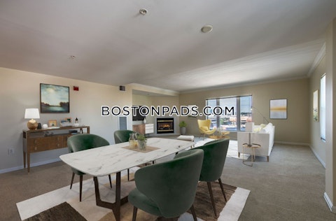 Chelsea St. Everett photo 5