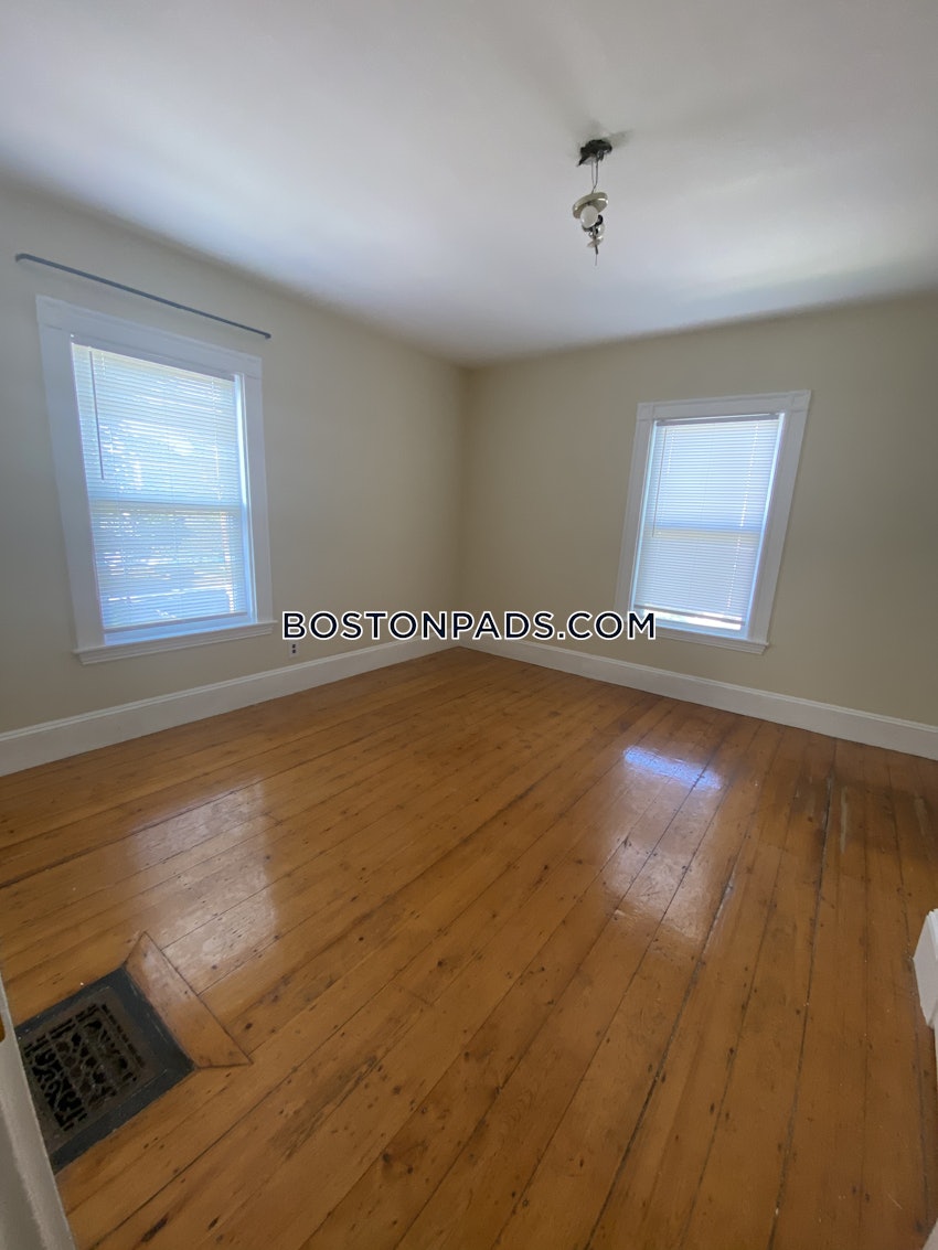 BOSTON - LOWER ALLSTON - 5 Beds, 3 Baths - Image 6