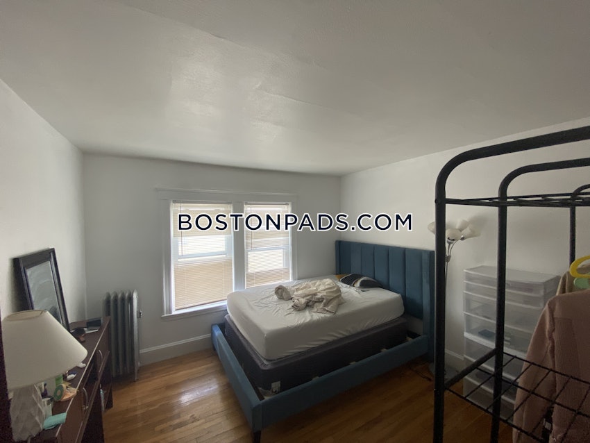 BOSTON - BRIGHTON- WASHINGTON ST./ ALLSTON ST. - 4 Beds, 1.5 Baths - Image 19