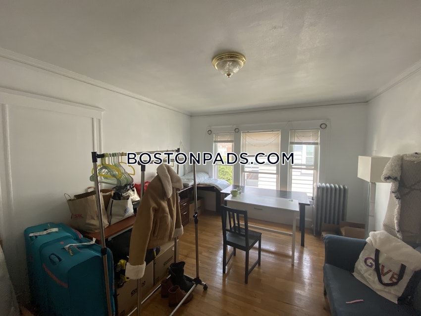 BOSTON - BRIGHTON- WASHINGTON ST./ ALLSTON ST. - 4 Beds, 1.5 Baths - Image 12