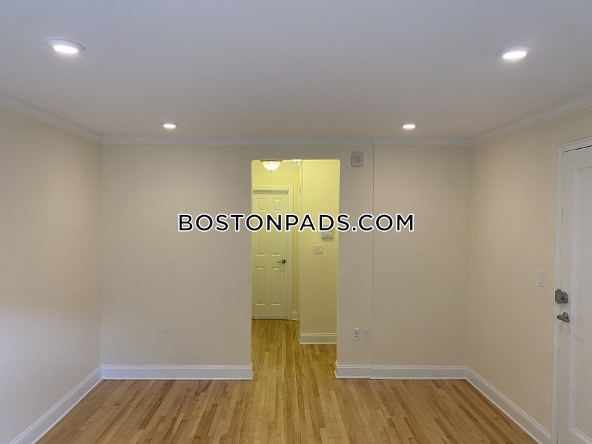 BROOKLINE- COOLIDGE CORNER - 1 Bed, 1 Bath - Image 29