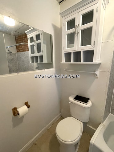 Boston - 3 Beds, 1 Baths