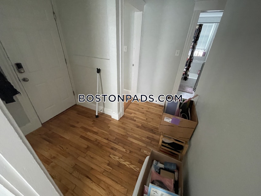 BOSTON - JAMAICA PLAIN - CENTER - 4 Beds, 1 Bath - Image 31