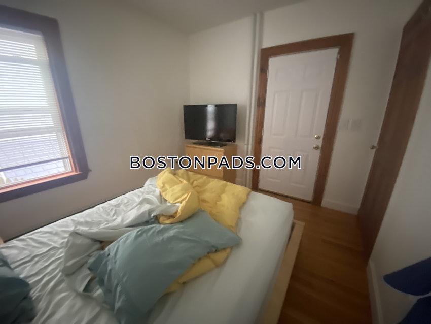 BOSTON - JAMAICA PLAIN - JAMAICA POND/PONDSIDE - 2 Beds, 1 Bath - Image 15