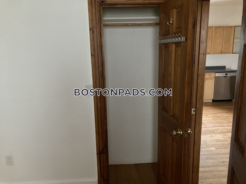 BOSTON - JAMAICA PLAIN - JAMAICA POND/PONDSIDE - 2 Beds, 1 Bath - Image 32