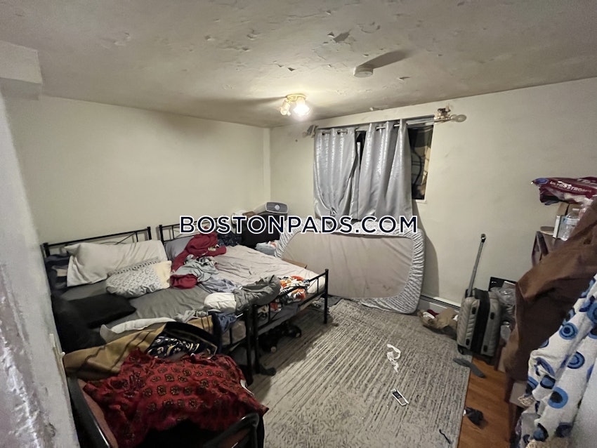 BOSTON - BRIGHTON - OAK SQUARE - 2 Beds, 1 Bath - Image 7