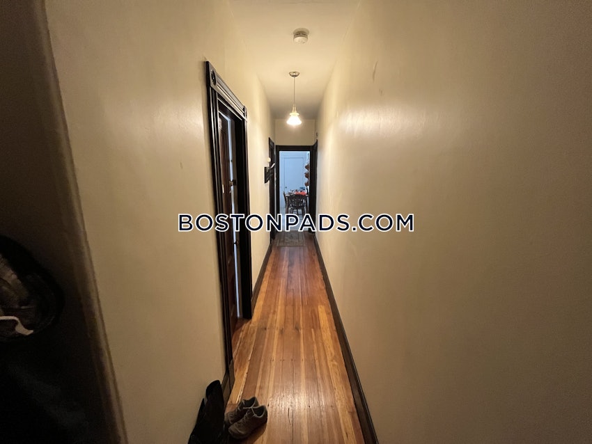 BOSTON - JAMAICA PLAIN - FOREST HILLS - 3 Beds, 1 Bath - Image 15