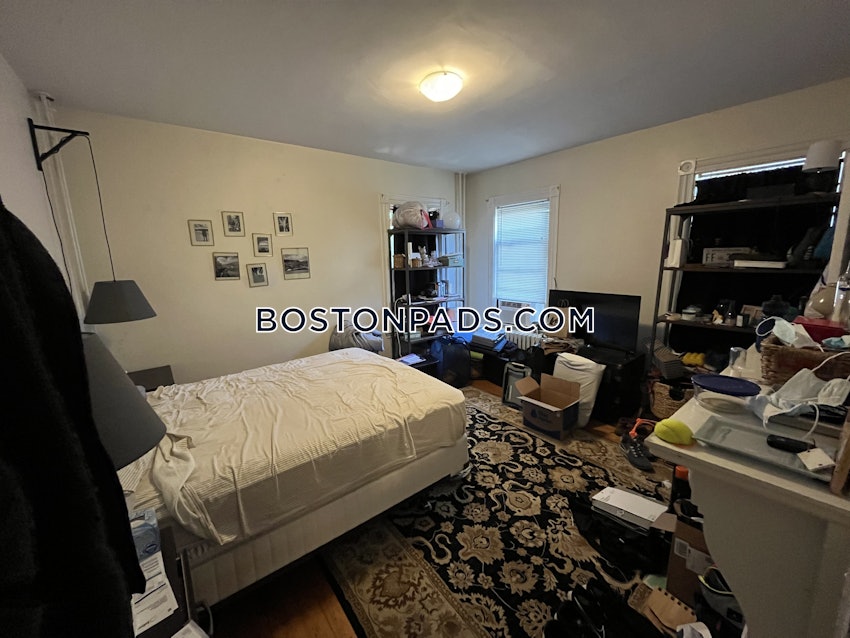 BOSTON - JAMAICA PLAIN - FOREST HILLS - 3 Beds, 1 Bath - Image 20