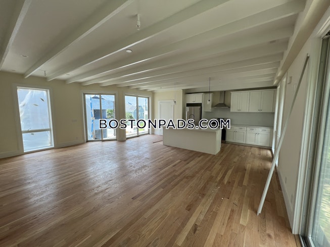 Brookline - $5,400+ /mo