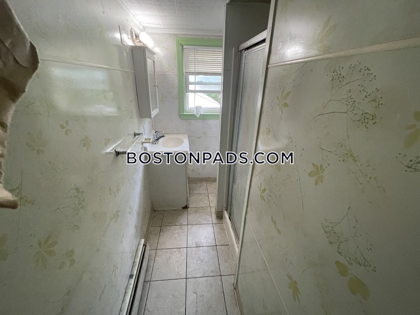 MALDEN - 2 Beds, 1 Bath - Image 12