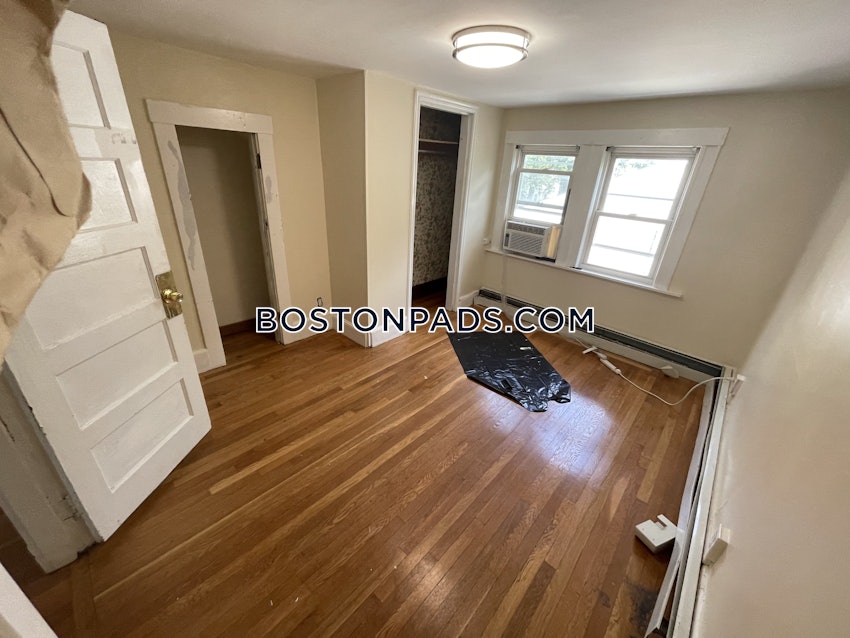 MALDEN - 2 Beds, 1 Bath - Image 7