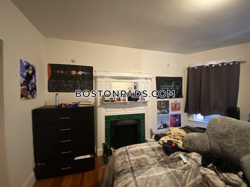 BOSTON - ALLSTON - 4 Beds, 2 Baths - Image 4