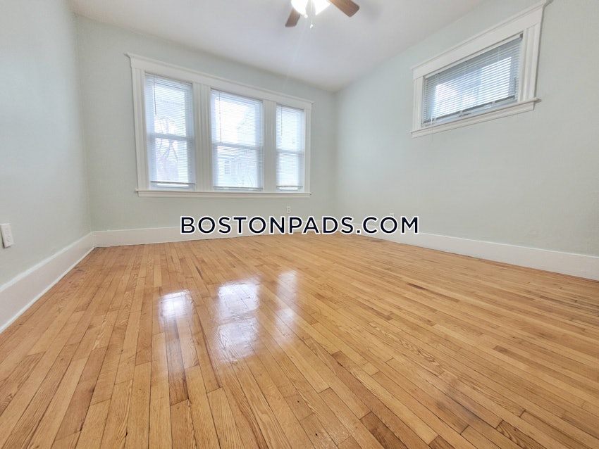 BOSTON - JAMAICA PLAIN - CENTER - 4 Beds, 1 Bath - Image 11