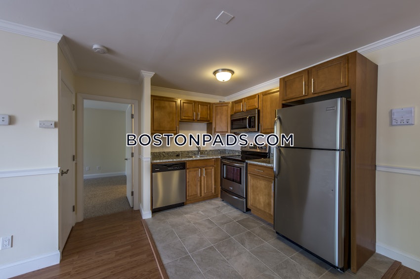 WOBURN - 1 Bed, 1 Bath - Image 2