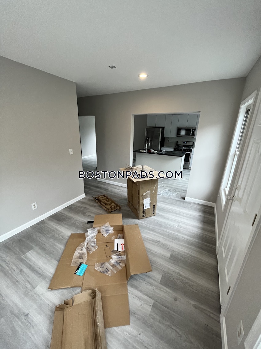 BOSTON - ALLSTON - 5 Beds, 2.5 Baths - Image 1