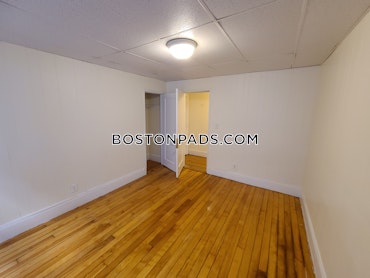 Boston - 2 Beds, 1 Baths