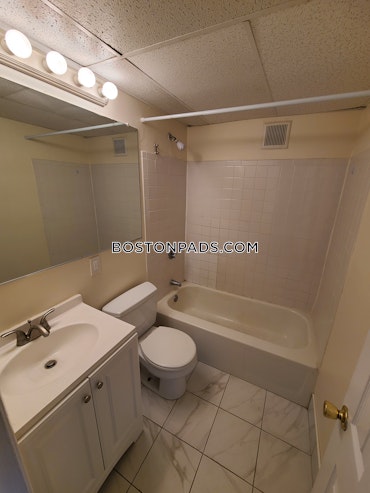 Boston - 2 Beds, 1 Baths