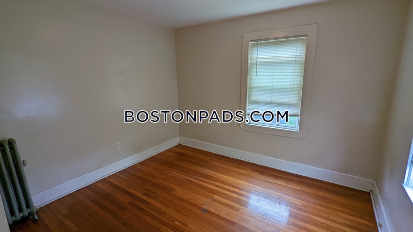 BOSTON - DORCHESTER - UPHAMS CORNER - 3 Beds, 1 Bath - Image 10