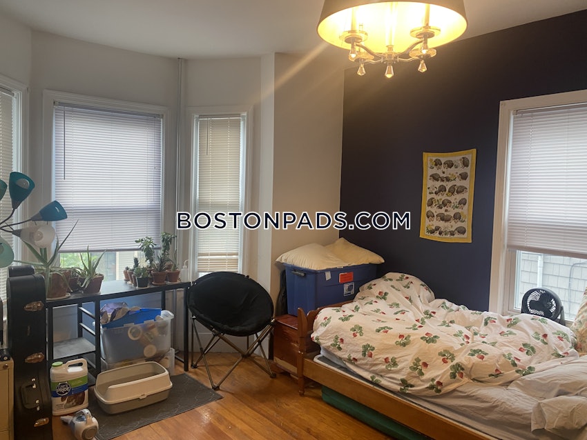 CAMBRIDGE- EAST CAMBRIDGE - 2 Beds, 1 Bath - Image 14