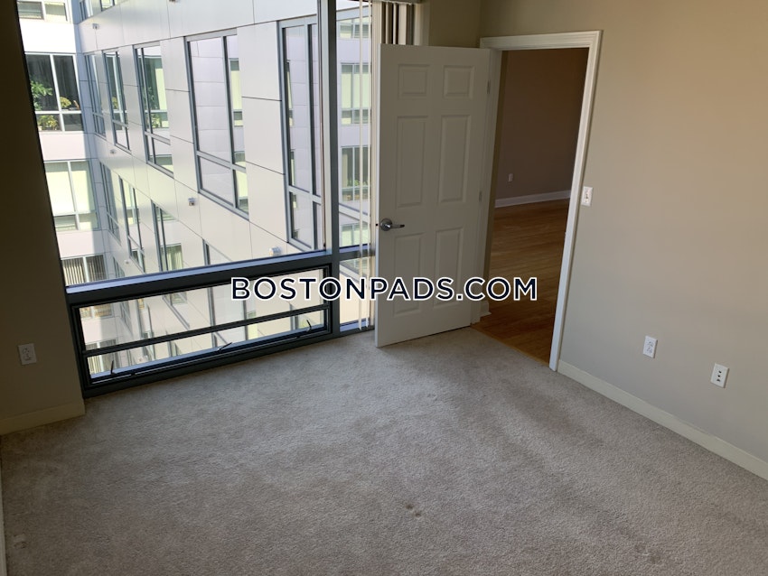 BOSTON - SOUTH BOSTON - WEST SIDE - 2 Beds, 2 Baths - Image 8