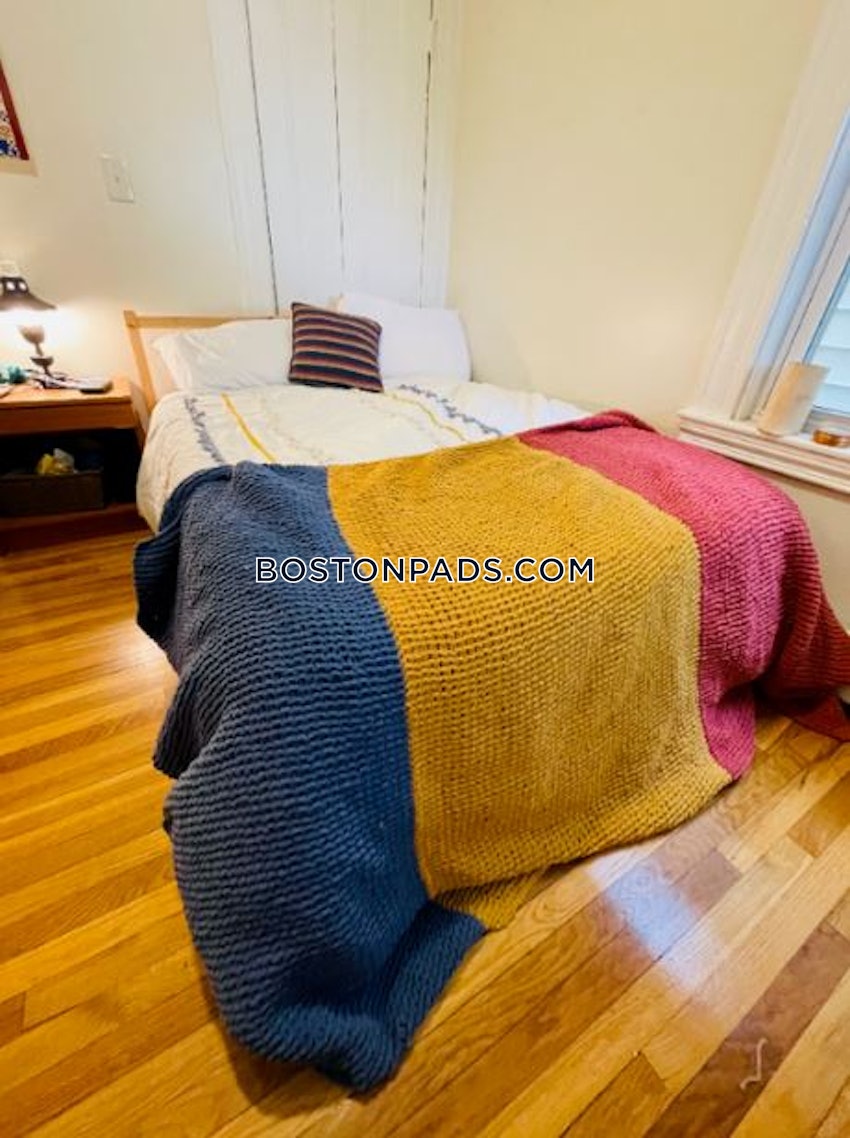 SOMERVILLE- DALI/ INMAN SQUARES - 3 Beds, 1 Bath - Image 12