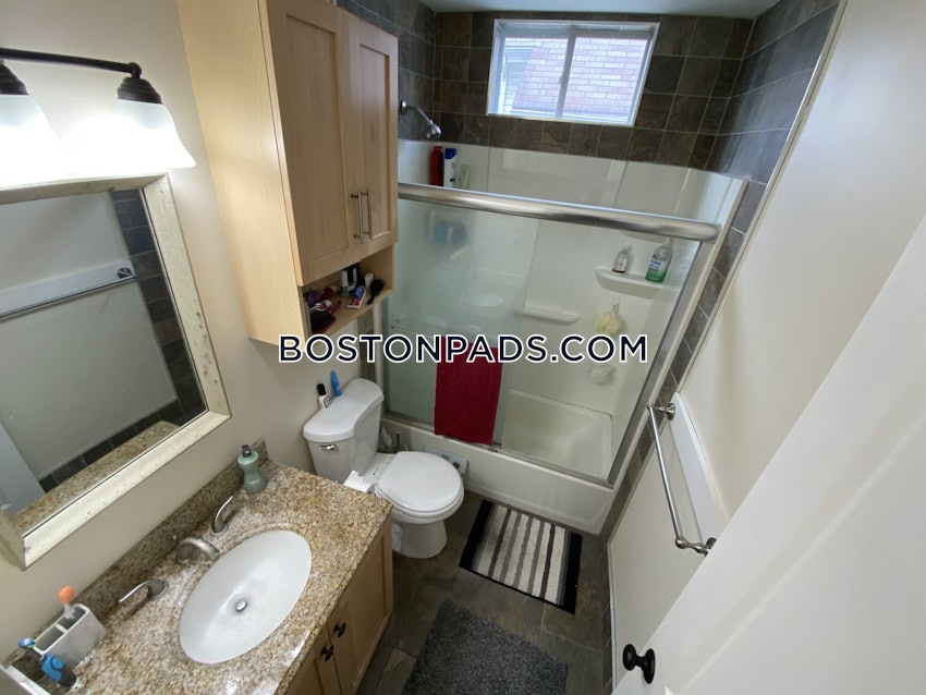 BOSTON - DORCHESTER/SOUTH BOSTON BORDER - 4 Beds, 2 Baths - Image 18