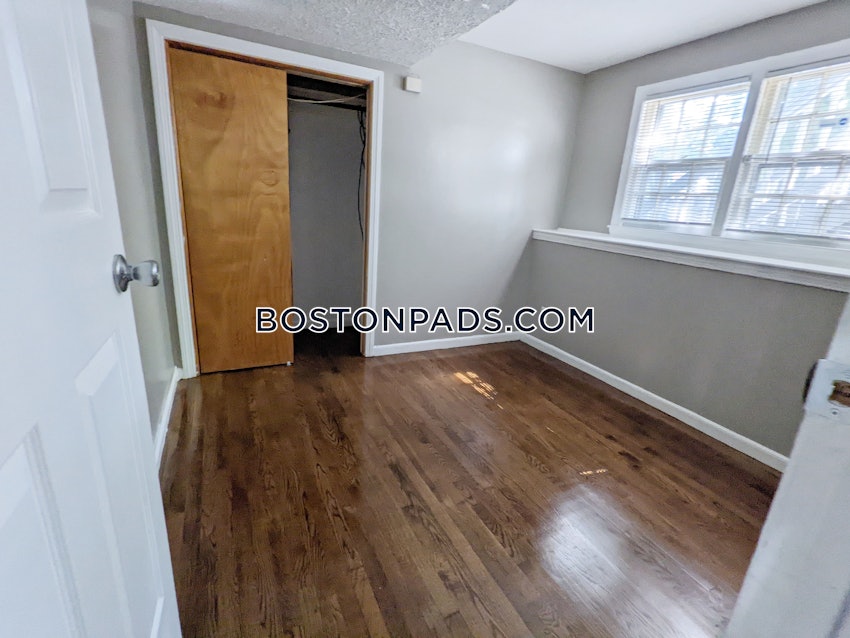 BOSTON - DORCHESTER - UPHAMS CORNER - 3 Beds, 1 Bath - Image 18