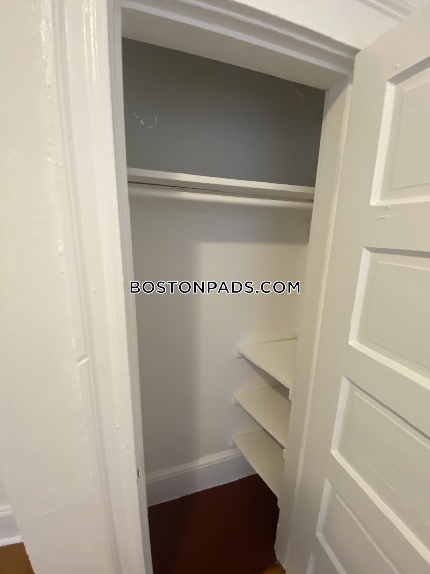 BOSTON - FENWAY/KENMORE - 1 Bed, 1 Bath - Image 14