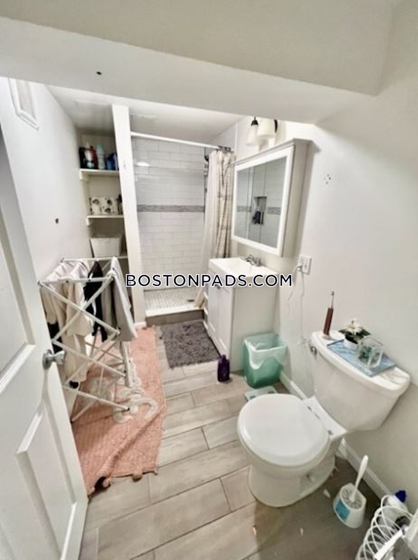 BOSTON - NORTH END - 3 Beds, 2 Baths - Image 30