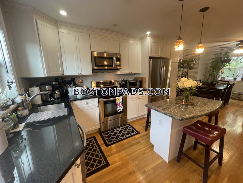 BOSTON - NORTH END - 2 Beds, 2 Baths - Image 1