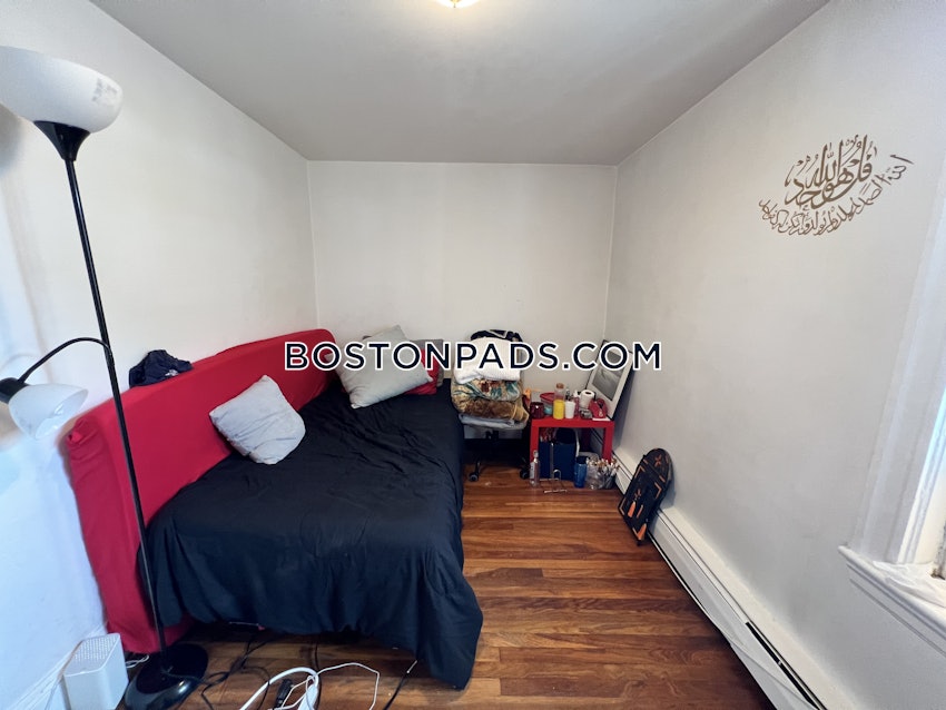 BOSTON - BRIGHTON- WASHINGTON ST./ ALLSTON ST. - 4 Beds, 2 Baths - Image 18