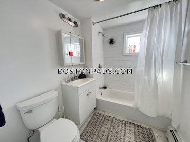 Boston - 4 Beds, 2 Baths