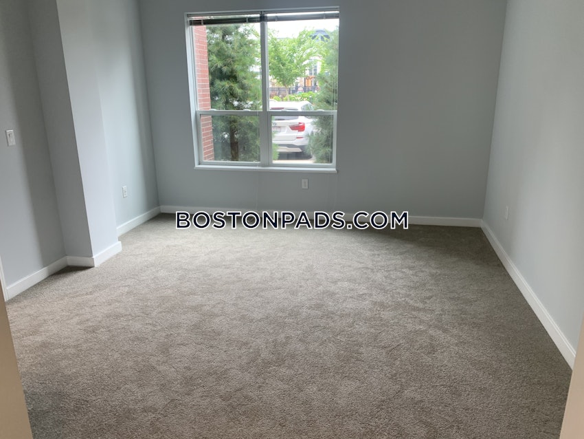 QUINCY - SOUTH QUINCY - 1 Bed, 1 Bath - Image 9