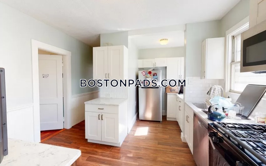 WATERTOWN - 3 Beds, 1 Bath - Image 12