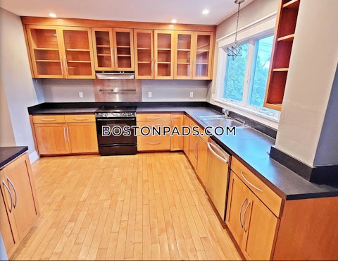 Winthrop Rd. Brookline photo 4