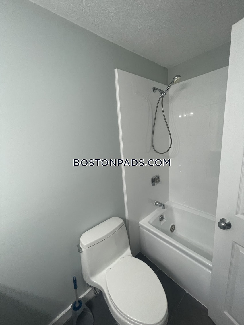 BOSTON - WEST ROXBURY - 2 Beds, 2 Baths - Image 52