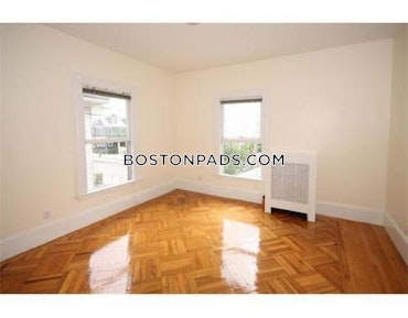 Boston - 3 Beds, 2 Baths