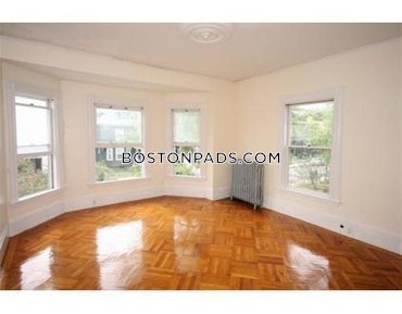 Boston - 3 Beds, 2 Baths