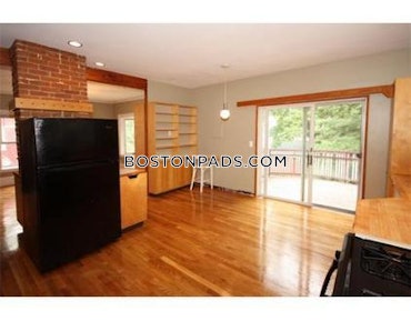 Boston - 3 Beds, 2 Baths